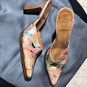 R.S. Buenos Aires Handmade Argentian Printed Leather Heels Size 8